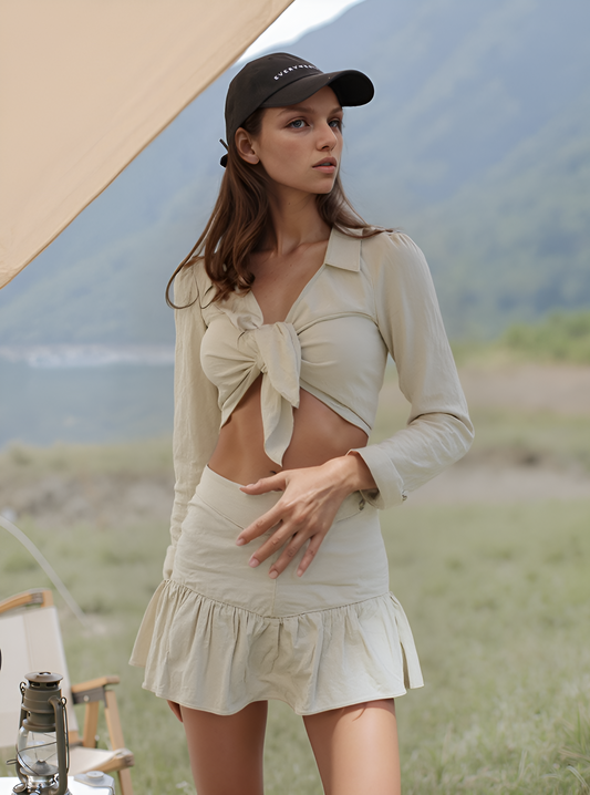 Krem Rengi Crop Top ve Mini Etek Takımı Kirala - Doğal ve Şık Stil
